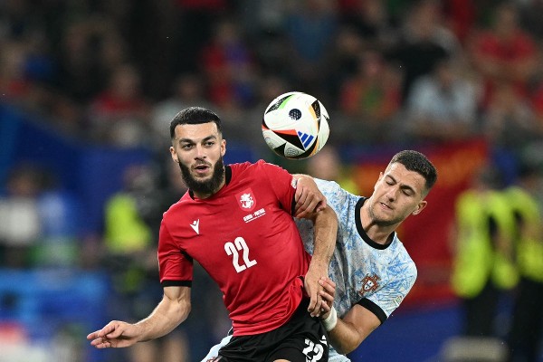日职乙半场：翁长圣开场闪击，长崎成功丸暂1-0爱媛FC